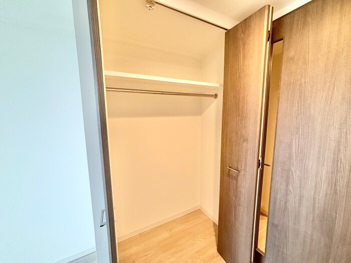 物件内観写真13　(収納)