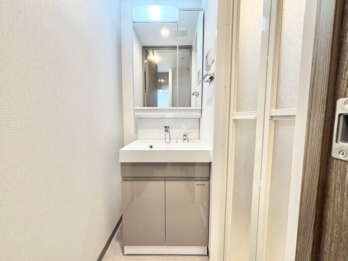 物件内観写真16　(洗面)