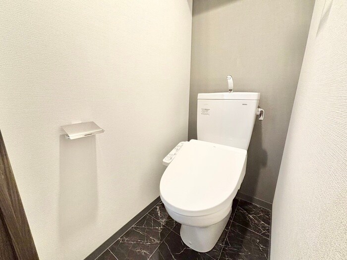 物件内観写真17　(トイレ)