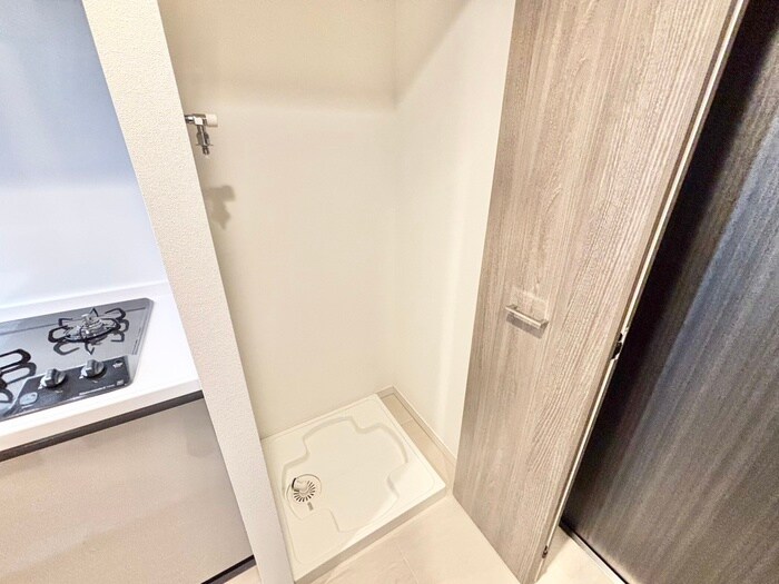 物件内観写真17　(洗濯機置場)