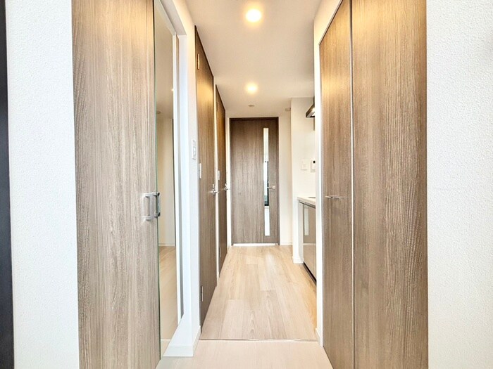 物件内観写真19　(玄関)