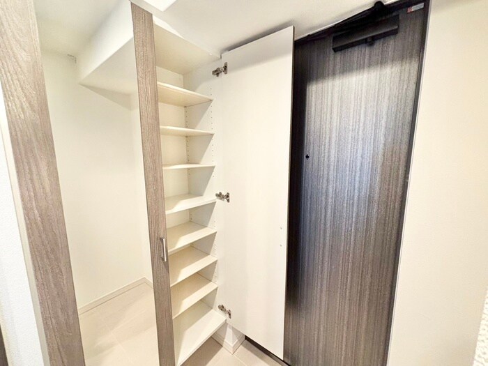 物件内観写真20　(靴箱)