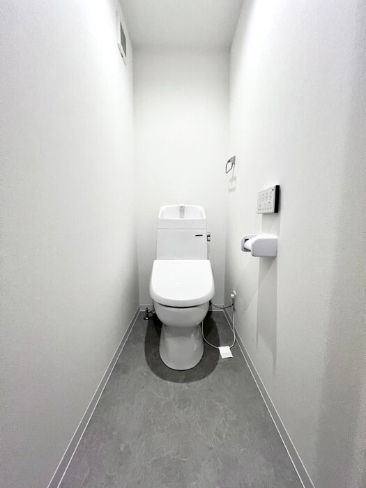 物件内観写真16　(トイレ)