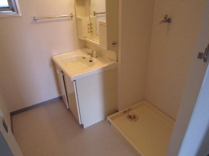 物件内観写真12　(洗面)