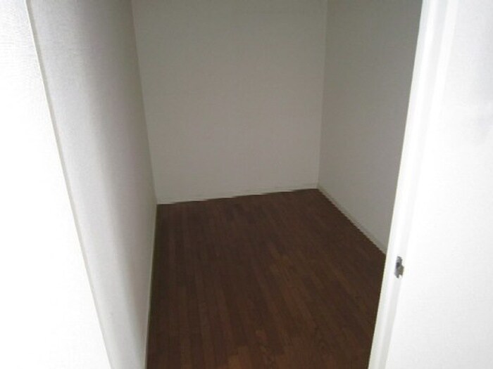 物件内観写真16　(内観写真)