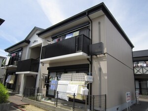 ム－ンハピネスＣ棟外観写真