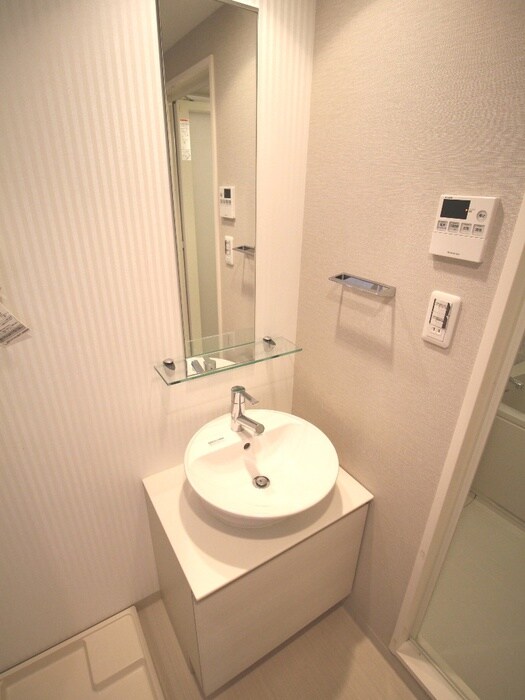 物件内観写真10　(洗面)