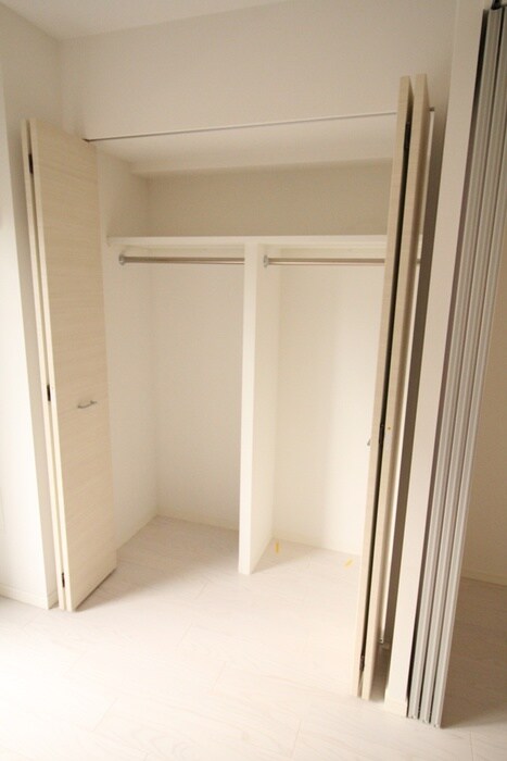 物件内観写真10　(収納)