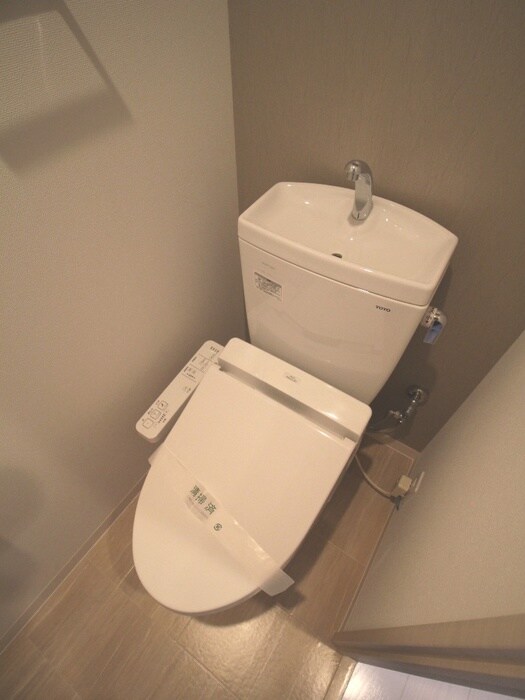 物件内観写真12　(トイレ)