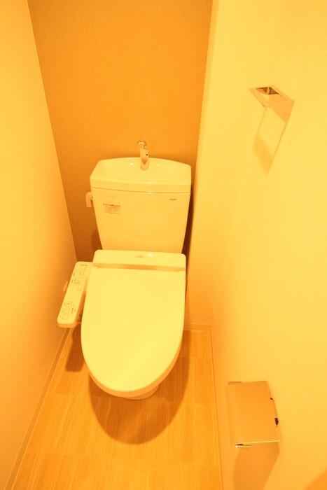 物件内観写真13　(トイレ)