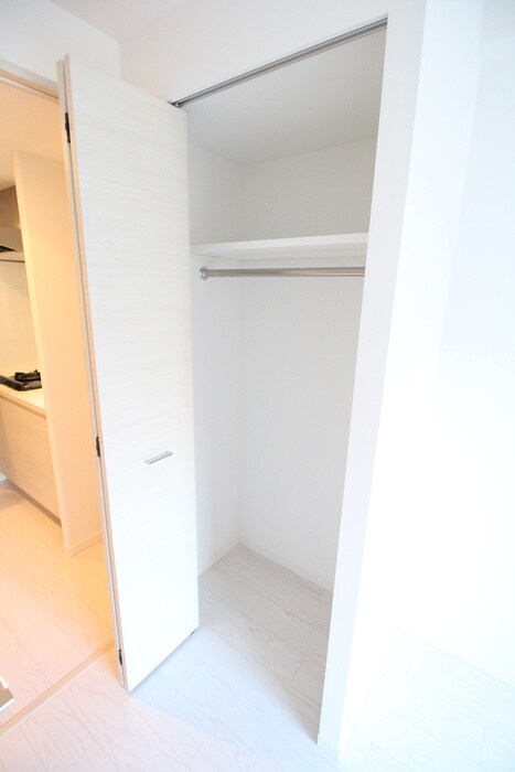 物件内観写真14　(収納)