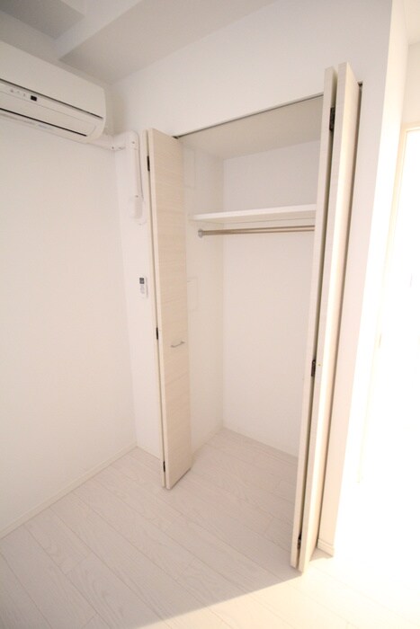 物件内観写真15　(収納)