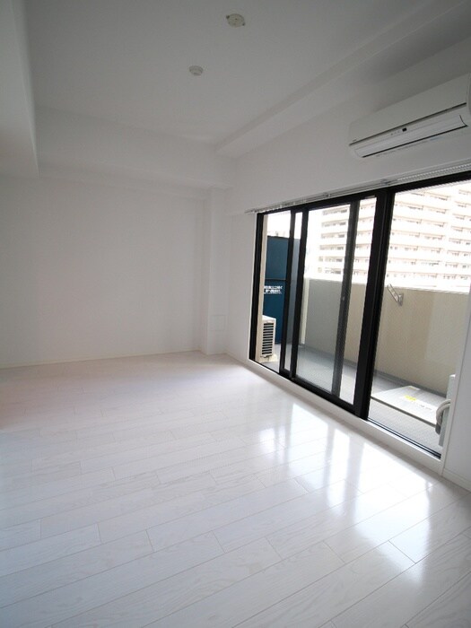 物件内観写真18　(居室)