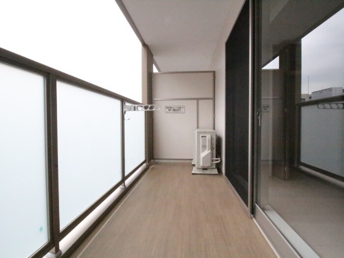 物件内観写真11　(ベランダ・バルコニー)