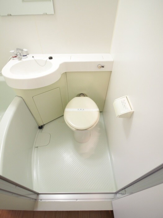 物件内観写真15　(トイレ)