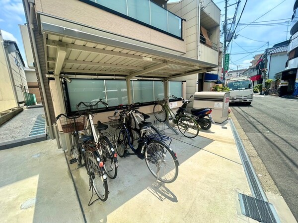 駐輪場