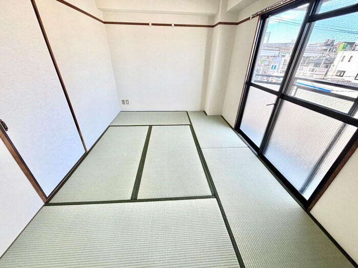 物件内観写真8　(居室)