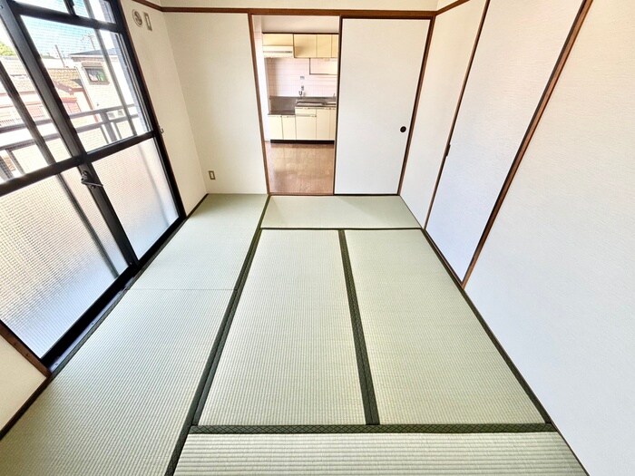 物件内観写真10　(居室)