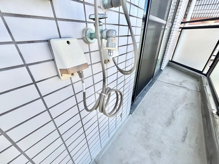 物件内観写真18　(洗濯機置場)