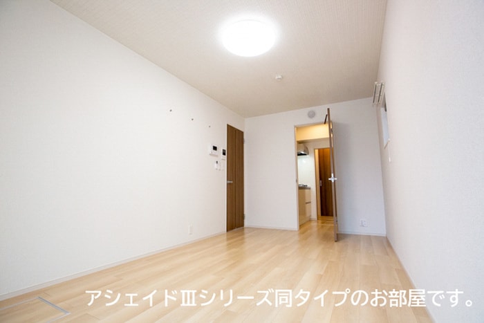物件内観写真9　(居室)