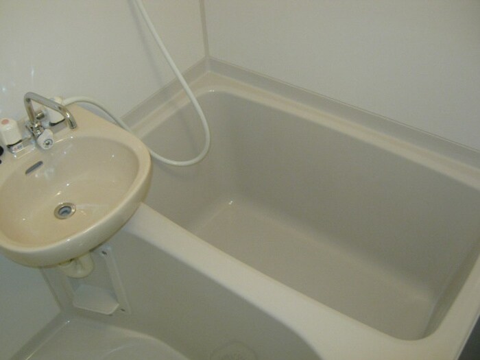 物件内観写真9　(洗面)