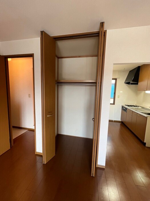 物件内観写真14　(収納)