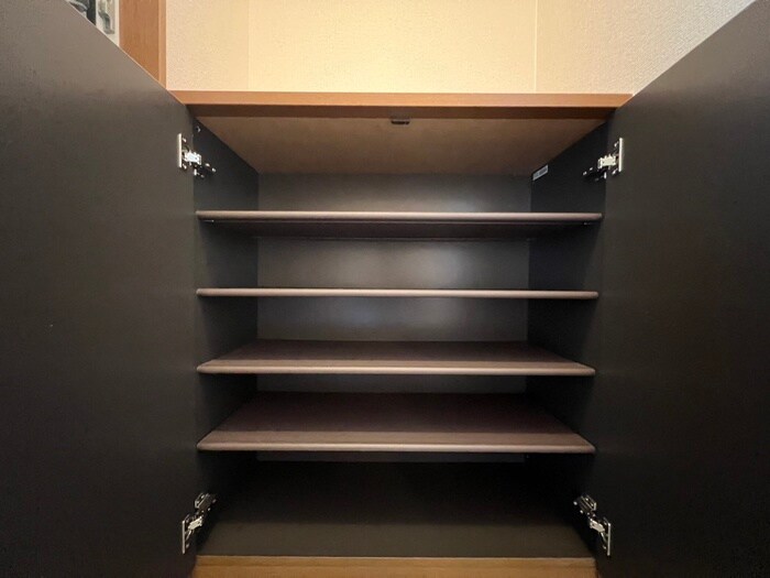 物件内観写真18　(靴箱)