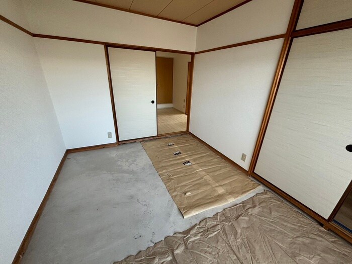物件内観写真15　(居室)