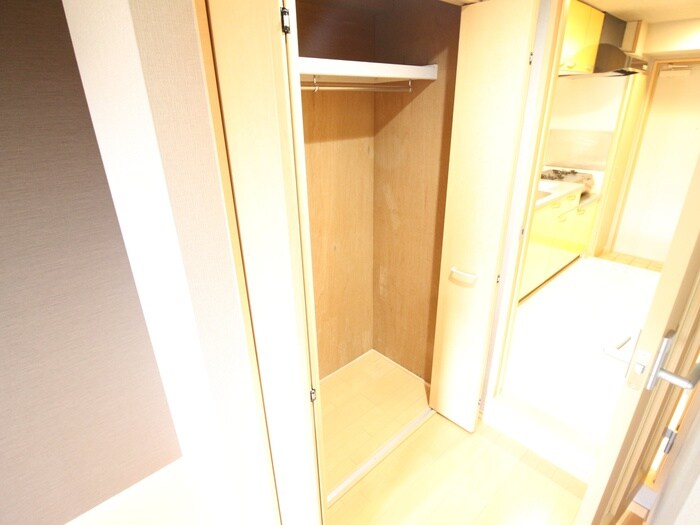 物件内観写真16　(収納)