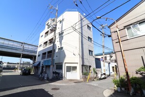五島マンション外観写真