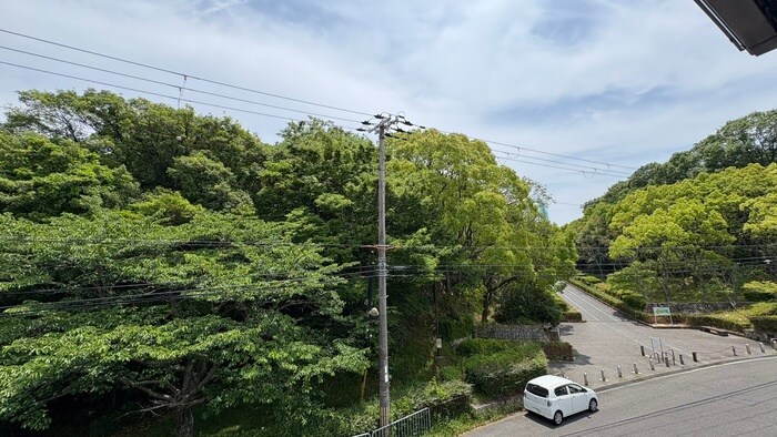 物件内観写真17　(室内からの展望)