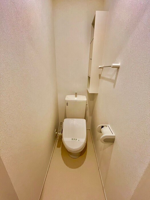 物件内観写真13　(トイレ)