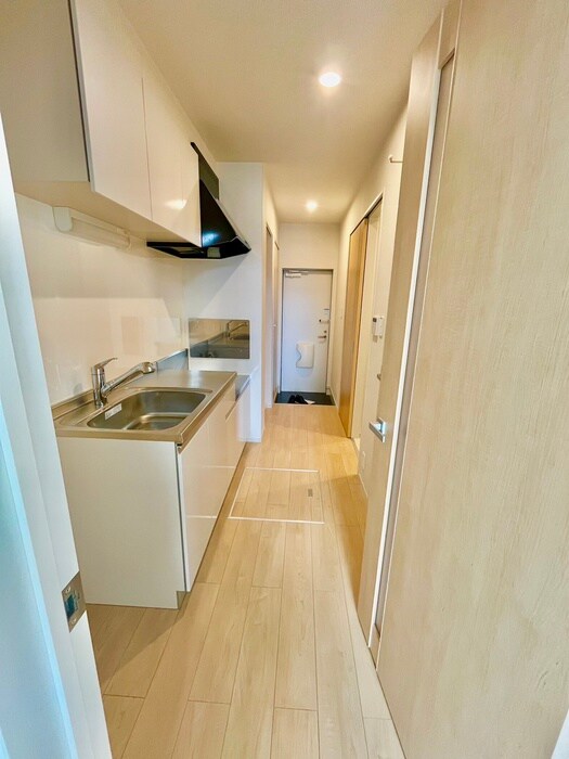 物件内観写真21　(廊下)