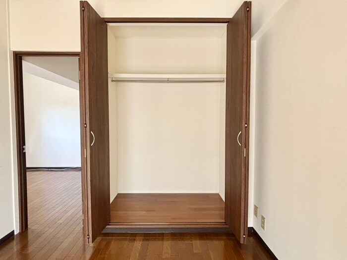 物件内観写真8　(収納)