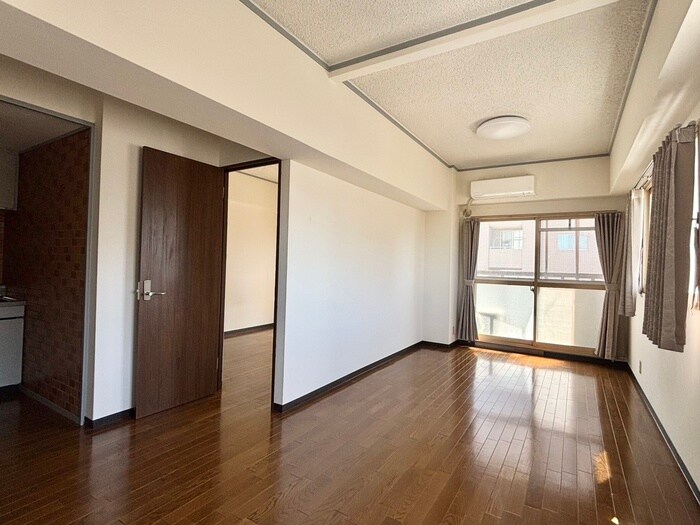 物件内観写真11　(居室)