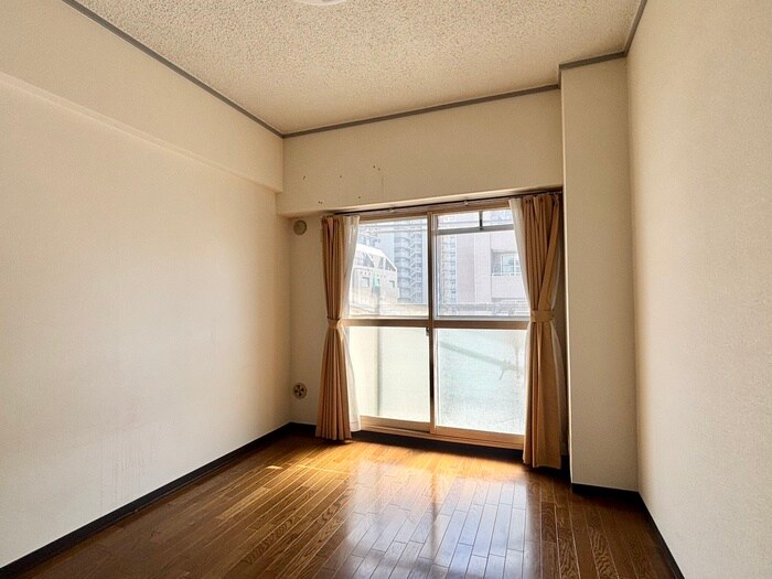 物件内観写真13　(居室)