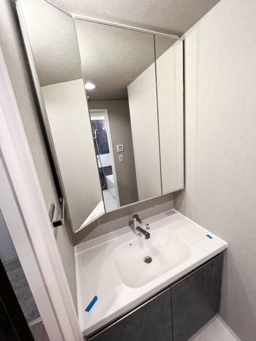 物件内観写真12　(洗面)