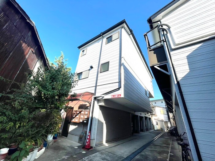 物件外観写真2　(外観写真)