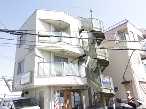 プチトール外観写真