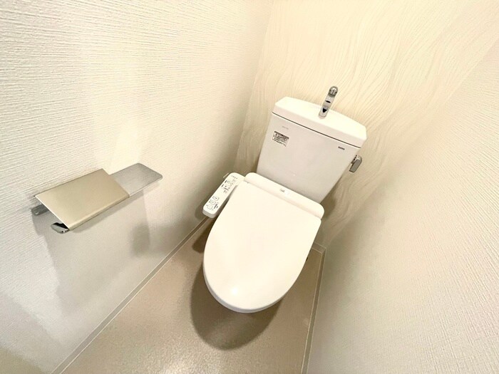 物件内観写真12　(トイレ)