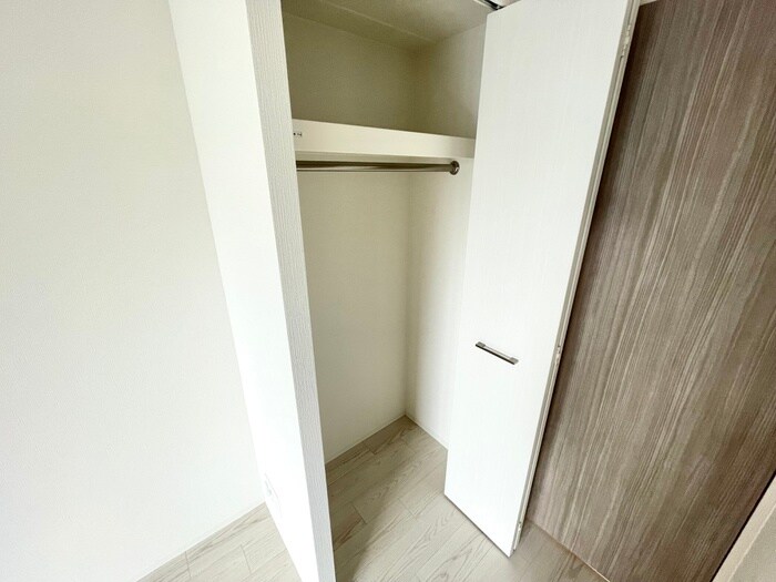 物件内観写真16　(収納)