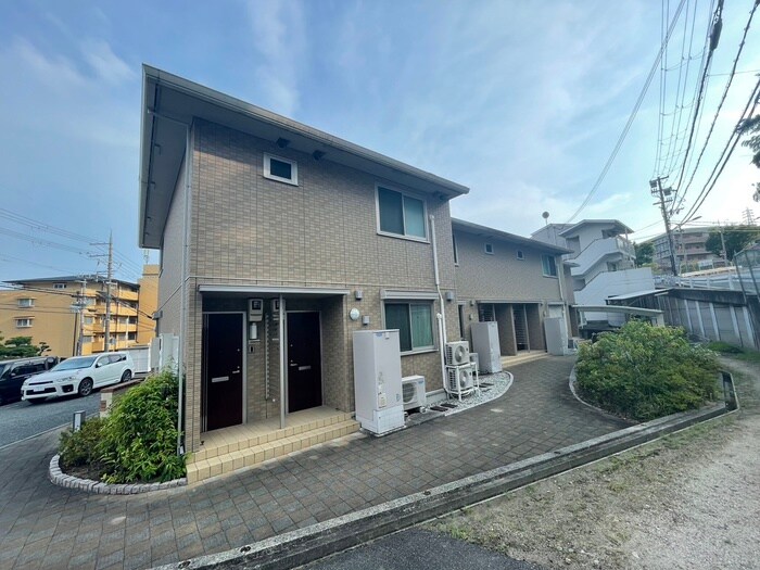 物件外観写真5　(外観写真)