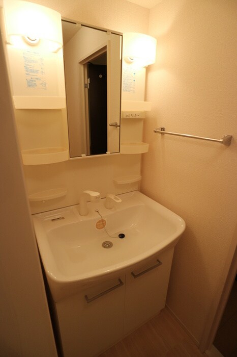 物件内観写真10　(洗面)
