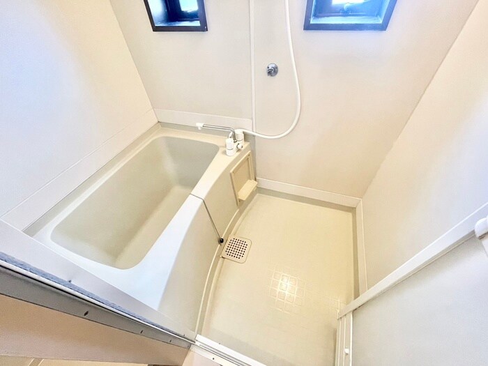 物件内観写真16　(バス／シャワールーム等)