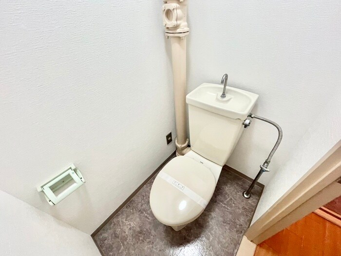 物件内観写真17　(トイレ)