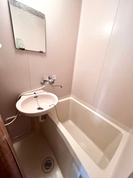 物件内観写真12　(バス／シャワールーム等)