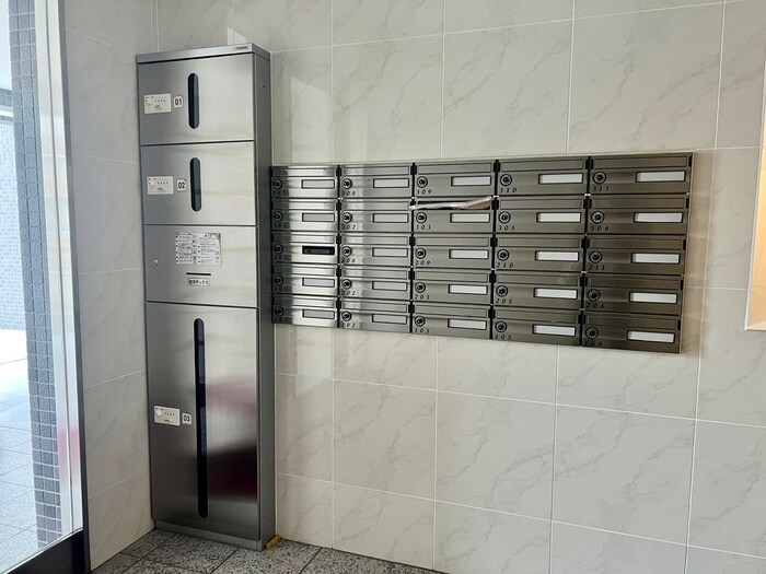 物件外観写真4　(建物設備)