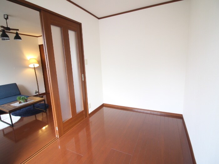 物件内観写真19　(居室)