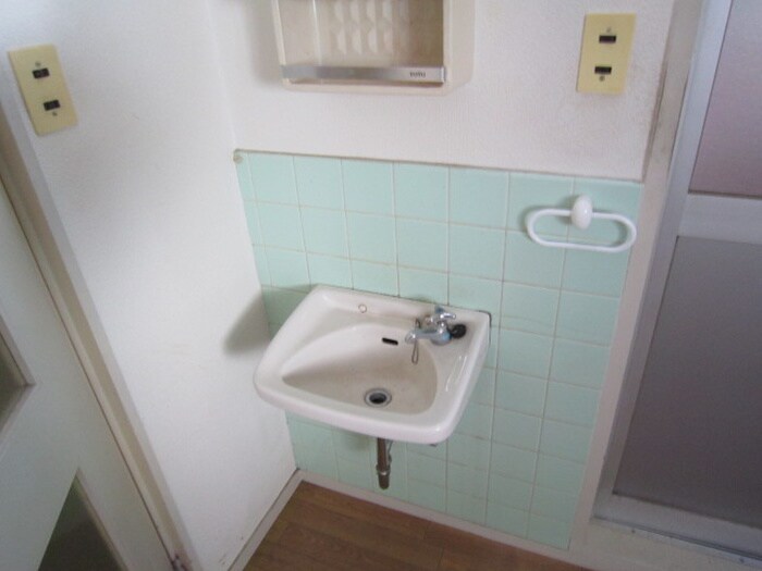 物件内観写真10　(洗面)