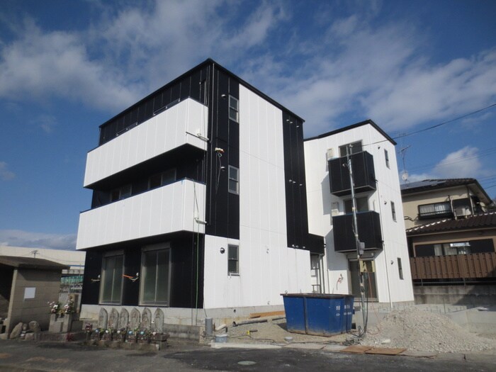 物件外観写真6　(外観写真)